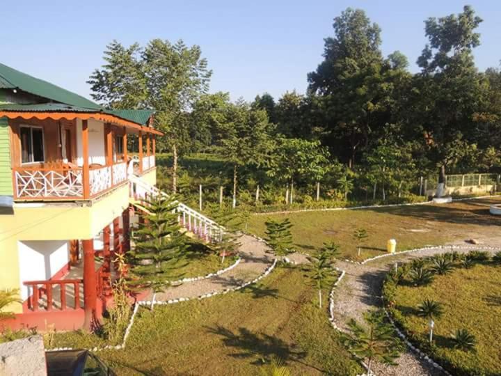 Kadambini Resort Lataguri Exteriér fotografie